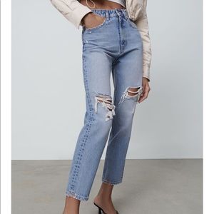 Zara Ripped Mom Fit Jeans